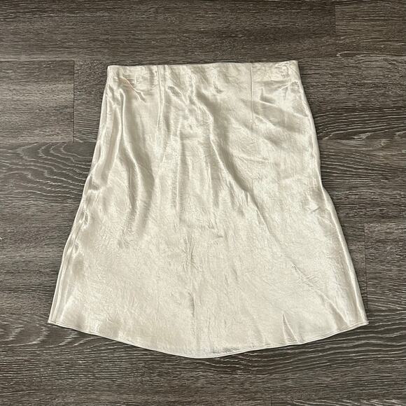 EUC Babaton Slip Satin Mini Skirt Size 8 Champagne Silky A Line Minimalist Skirt - Picture 6 of 15